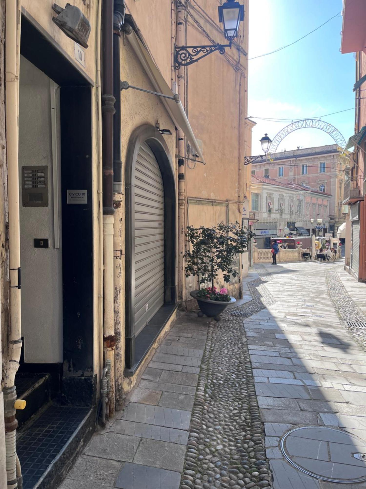 Civico 10 Daire Sanremo Dış mekan fotoğraf